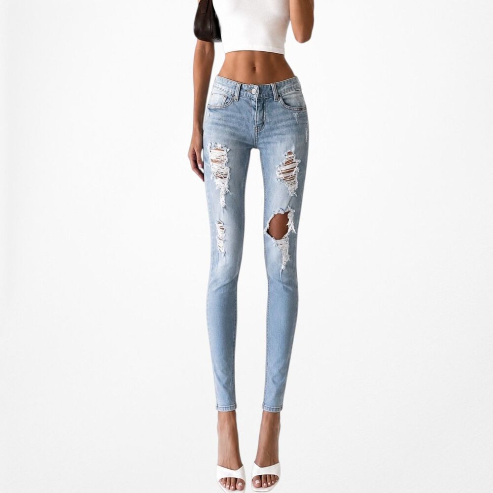 Vintage Y2K Light Blue Denim Destroyed Distressed Low Rise Skinny Jeans XXS/XS